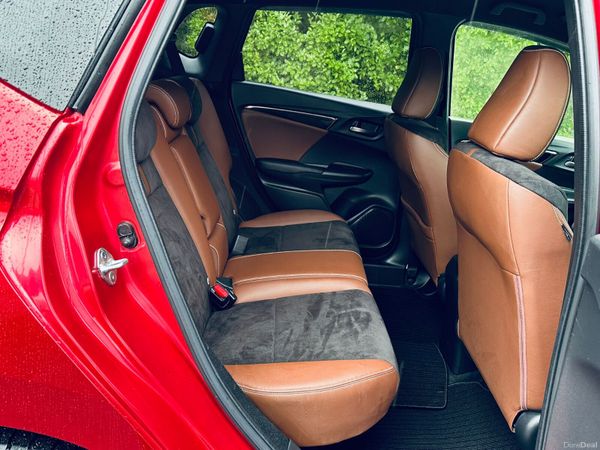 HONDA FIT 2018 PREMIUM LEATHER TOPSPECS 380273885