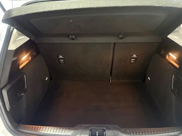 2019 Ford Focus Zetec 1.5 TDCi 120 Bhp 380276923