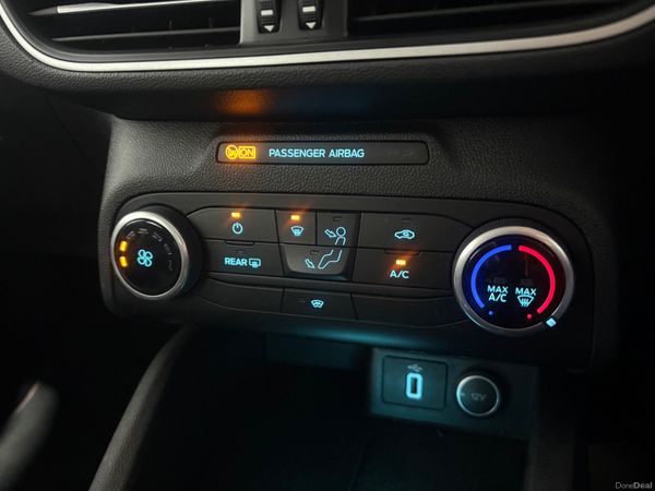 2019 Ford Focus Zetec 1.5 TDCi 120 Bhp 380276939