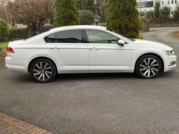 Now Reserved! 181 Volkswagen Passat Business! 380279743