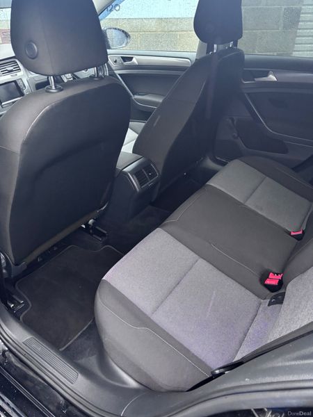 Volkswagen Golf 2015 380294927