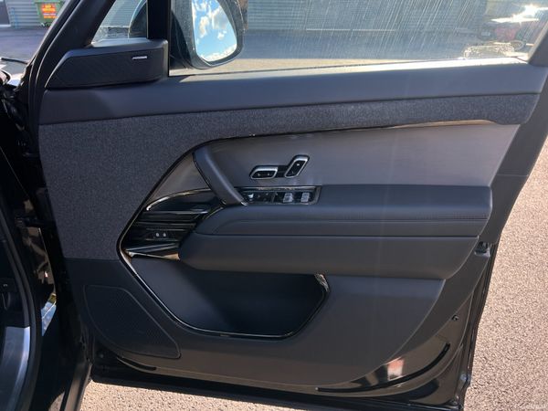 2023 Range Rover Sport P440E DYNAMIC SE PHEV PAN 380296969