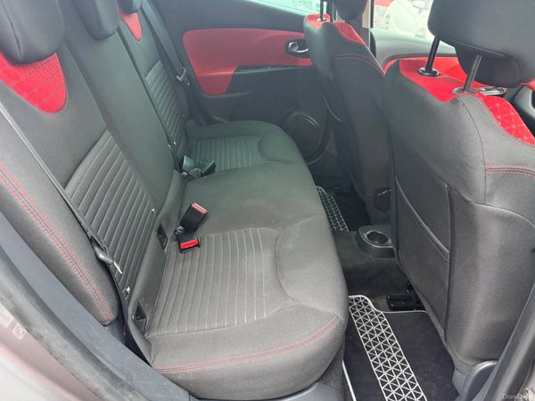 2015 Renault Clio/Luticia 1.2L Petrol Automatic 380208177