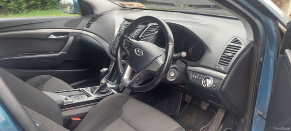 Hyundai i40 2014 380212637