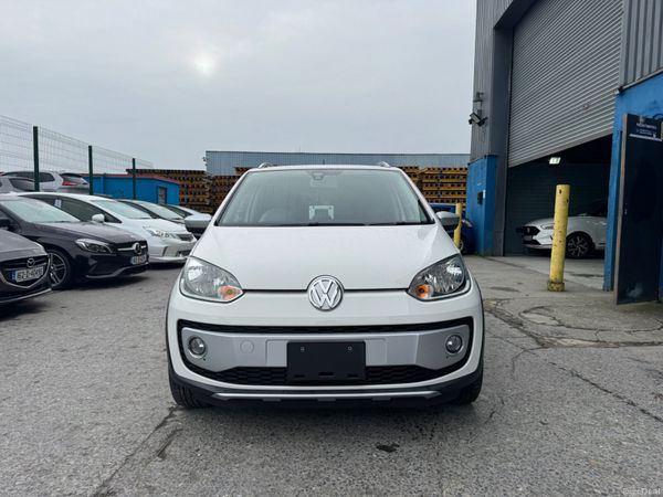 2016 Volkswagen Cross Up 1.0 Automatic 380214081