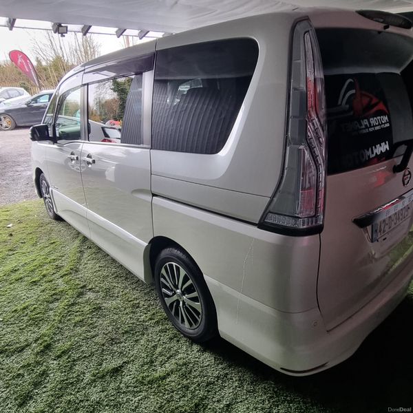2014 Nissan Serena Automatic 380232559