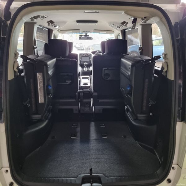 2014 Nissan Serena Automatic 380232625