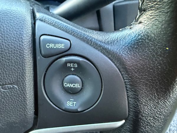 2016 Honda Fit 1.5 Hybrid Automatic 380237271