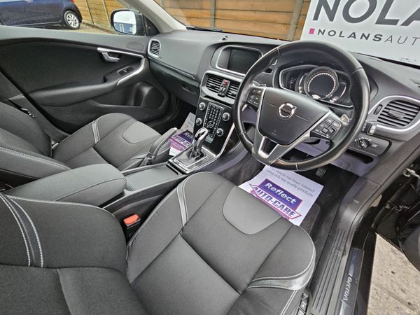 Volvo V40 D4 2.0 DIESEL AUTO NEW NCT 02/28 380344073