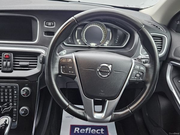 Volvo V40 D4 2.0 DIESEL AUTO NEW NCT 02/28 380344085