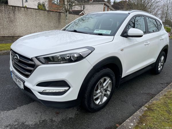 Hyundai Tucson 2017 ice white ! 380368867