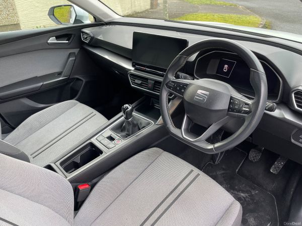 SEAT Leon 1.6 TDI ONLY 124,Klms 380369285