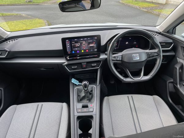 SEAT Leon 1.6 TDI ONLY 124,Klms 380369293