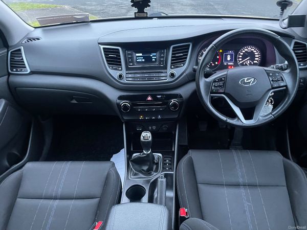 Hyundai Tucson 2017 380369767