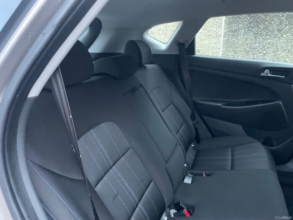 Hyundai Tucson 2017 380369775