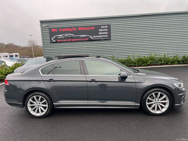 2017 (172) Volkswagen Passat R Line 2.0 - Sunroof 380300569