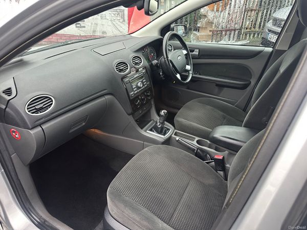 Ford Focus 1.6i Petrol NCT TAX 380338521