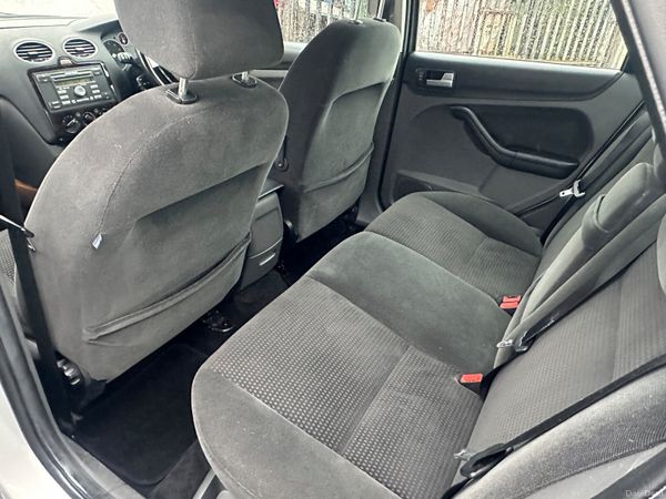 Ford Focus 1.6i Petrol NCT TAX 380338533