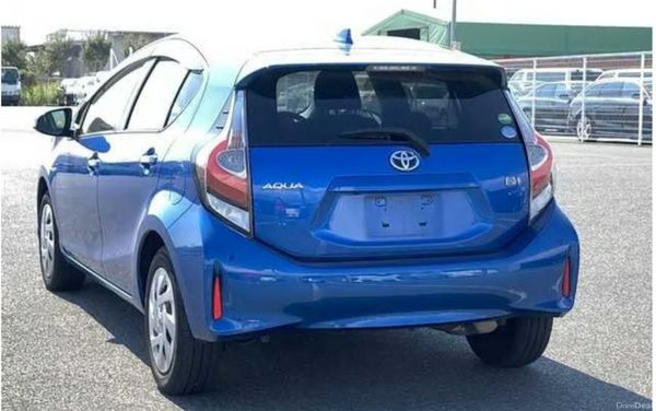 2019 Toyota Aqua 1.5 self charging petrol Hybrid 380447821