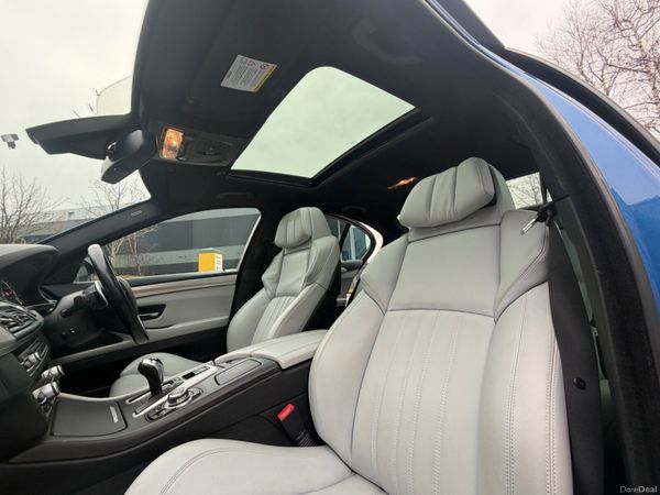 BMW M5 DCT 4.4 V8 560 BHP High Spec 380451511