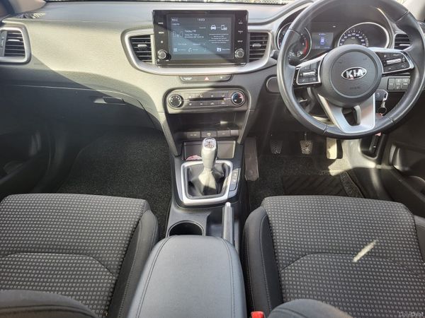 202 KIA CEED 1.6D K2 - LOW KMS - IMMACULATE 380460195