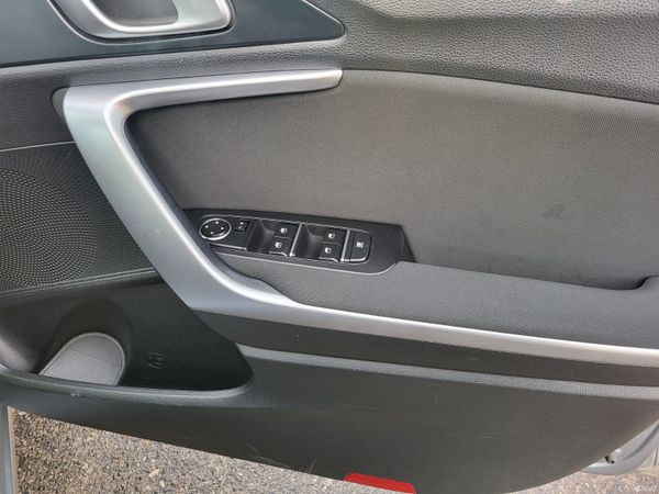 202 KIA CEED 1.6D K2 - LOW KMS - IMMACULATE 380460197