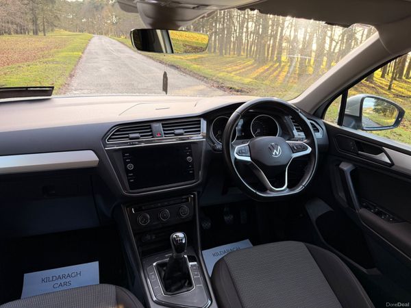 Volkswagen Tiguan 2.0 TDI Low KM 380464871