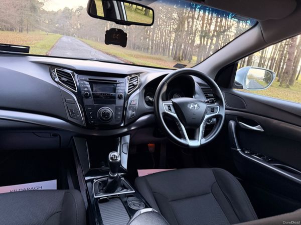 Hyundai i40 2013 Low KM Estate Nice Car 380466093