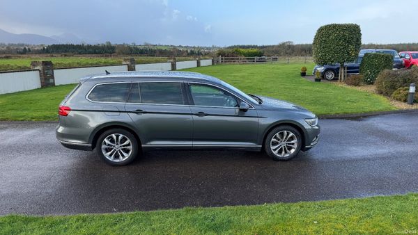 Volkswagen Passat highline 2.0 150 bhp 380486357
