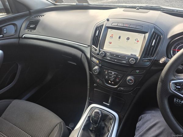 Vauxhall Insignia 2016 380489439