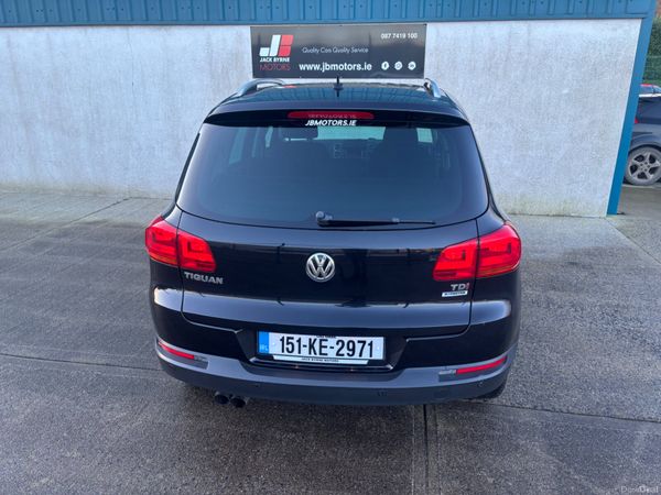 Volkswagen Tiguan SPORT LOW MILEAGE 380493445