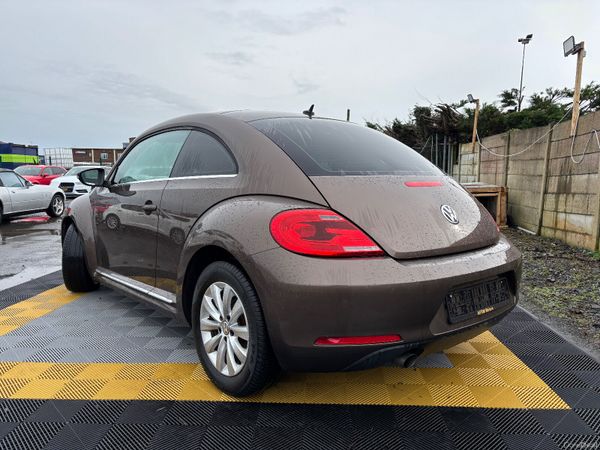Volkswagen Beetle 1.4 TFSI Auto 380497831
