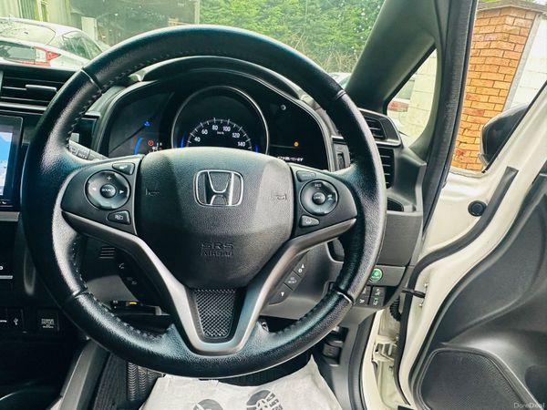 HONDA FIT 2018 S-SENSING EDITION TOP-SPECS 380408047