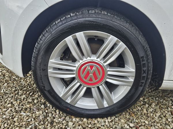 2017 UP! BEATS EDITION 1.0 PETROL AUTOMATIC 380408879