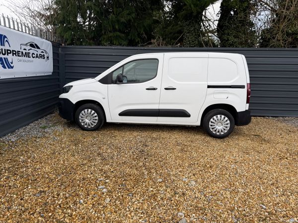 Peugeot Partner 2021 380409991