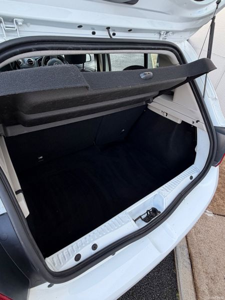 2016 Dacia Sandero *LowKms 380416497