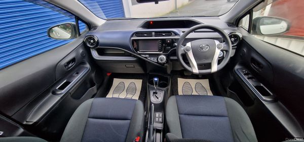 Toyota Aqua Automatic 380546809