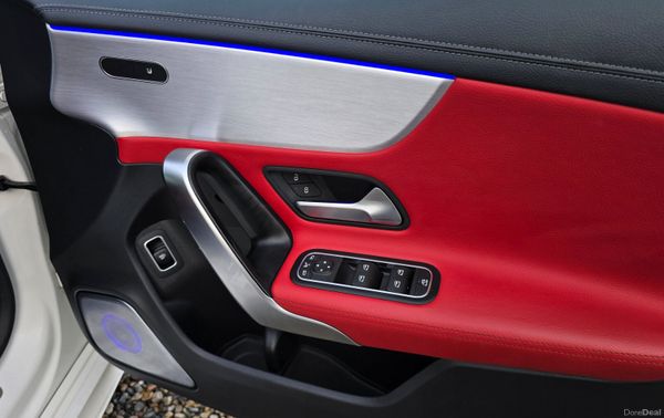 🔥 2019 Mercedes-Benz CLA180 AMG Line/Automatic 380556953