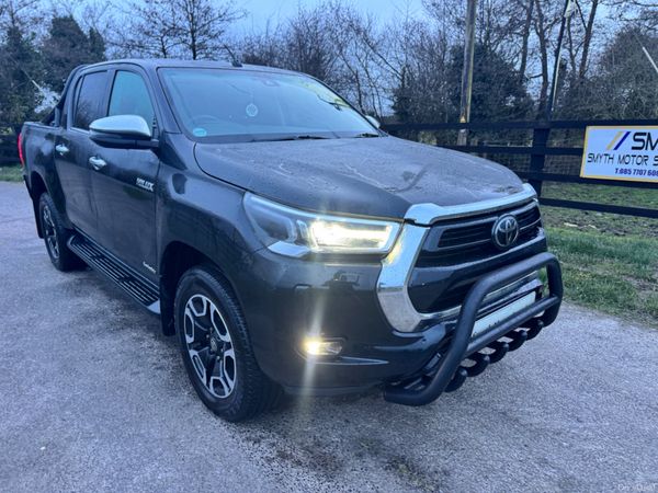 211 Toyota Hilux Invincible Bargain***** 380557513