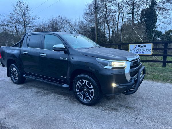 211 Toyota Hilux Invincible Bargain***** 380557515