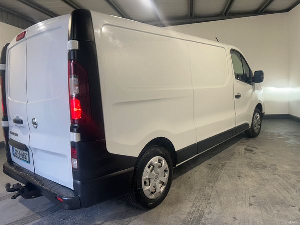 Nissan Primastar 2022 380519173