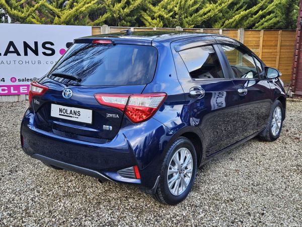 2017 Toyota Vitz Jewela Hybrid Automatic 380537983