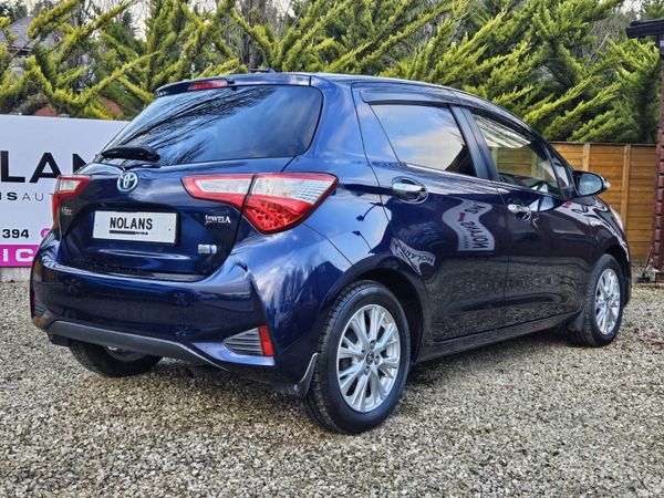 2017 Toyota Vitz Jewela Hybrid Automatic 380537985