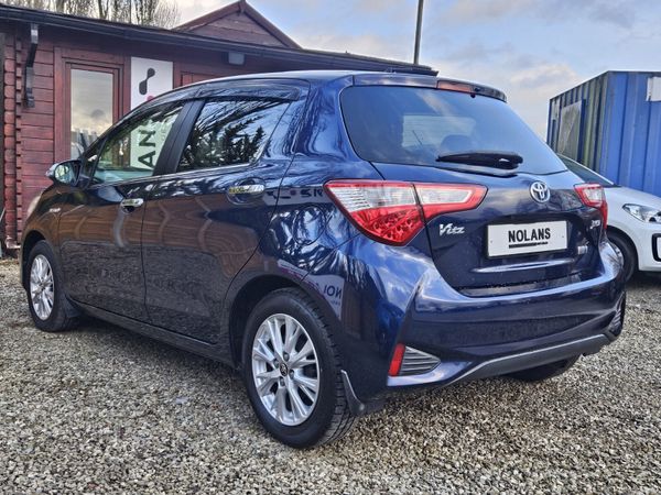 2017 Toyota Vitz Jewela Hybrid Automatic 380537997