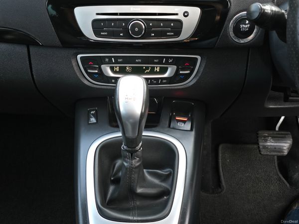 151 Renault Grand Scenic Diesel Automatic 7 Seats 380692349