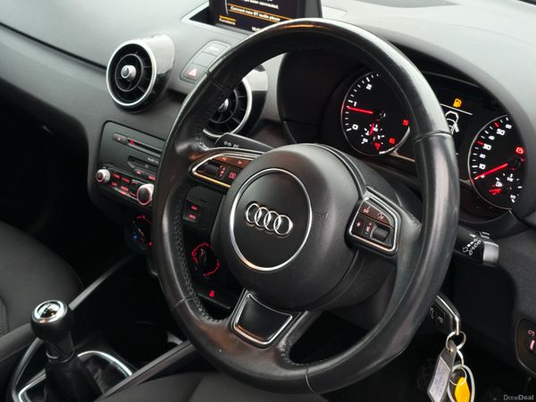 152 Audi A1 1.6 TDI SPORT 380622021