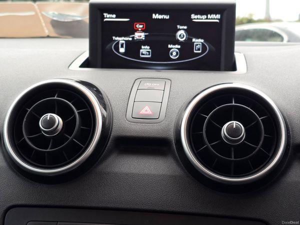 152 Audi A1 1.6 TDI SPORT 380622029