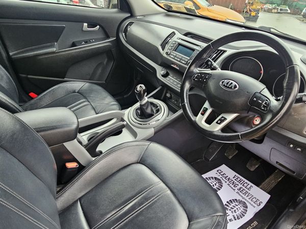 Kia Sportage 2015 Platinum Model 1.7 Diesel 380757253
