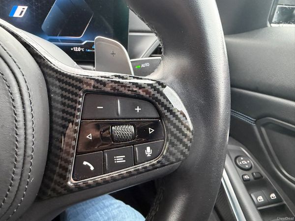 23 BMW 330E M-Sport M-Performance 380764753