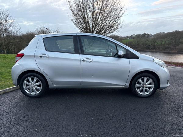 2014 Toyota Yaris Low Mileage 380766781